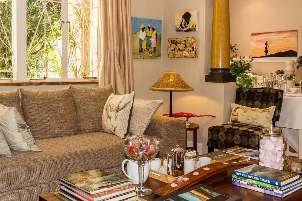 The Lions Guest House Cape Town Ngoại thất bức ảnh