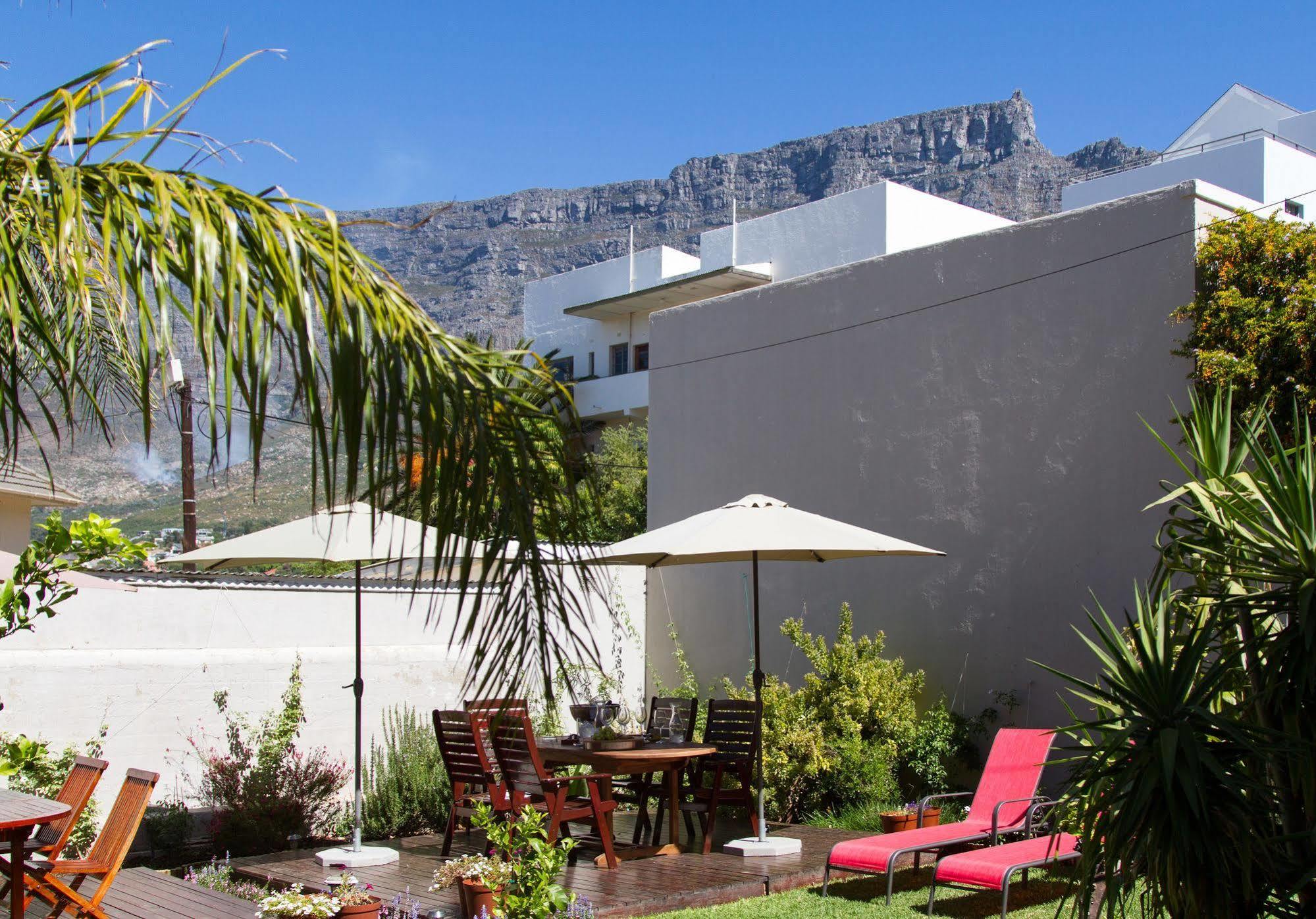 The Lions Guest House Cape Town Ngoại thất bức ảnh